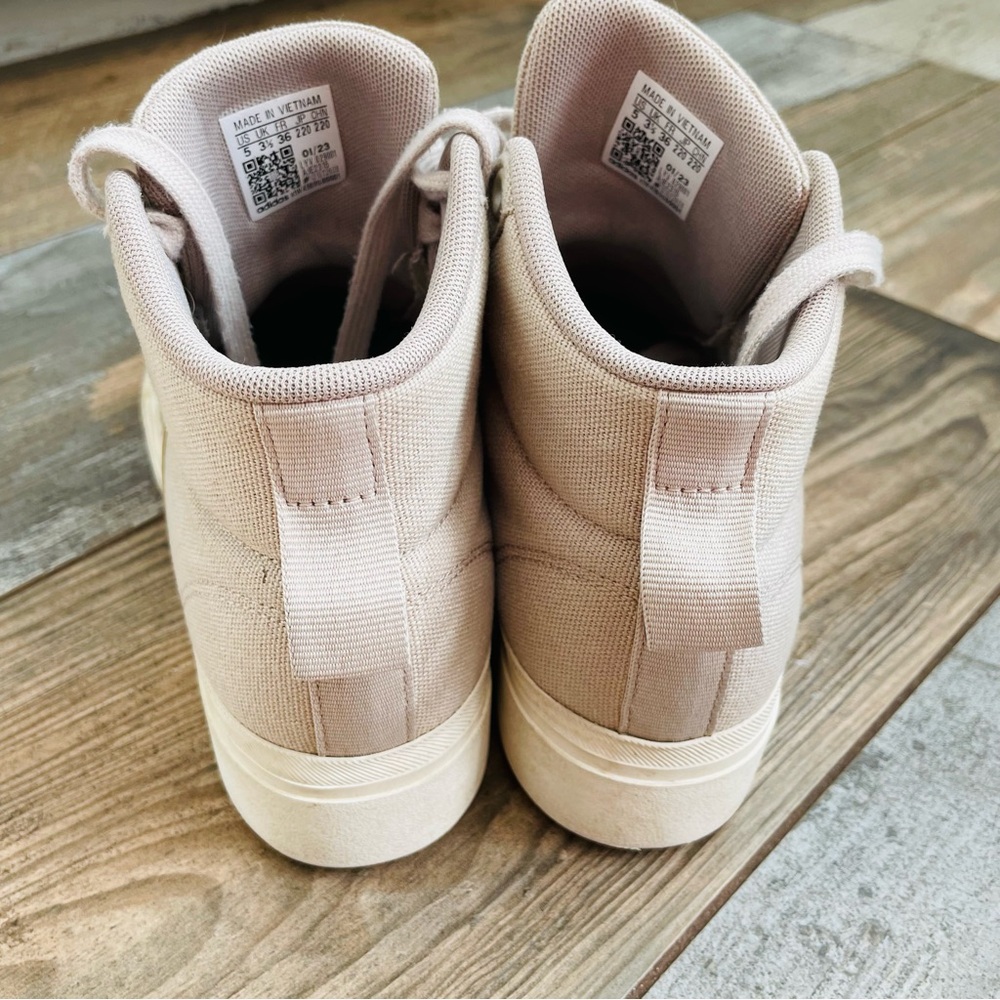 White and Tan Adidas Sneakers - Picture 4 of 5